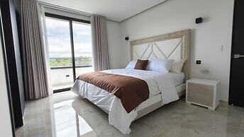 The Palms Hotel