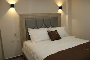 The Palms Hotel