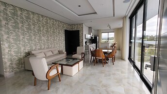 The Palms Hotel