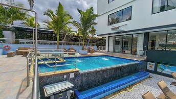 The Palms Hotel