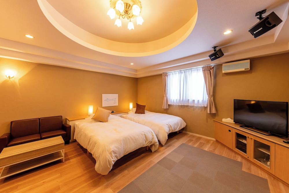 HOTEL FURANO VERDE