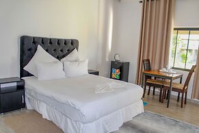 Tou Safari Lodge