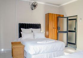 Tou Safari Lodge