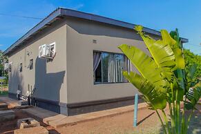 Tou Safari Lodge