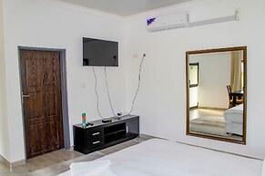 Tou Safari Lodge