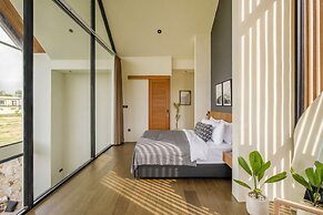 Villa Gaudi Dua by DVH Luxe Retreats 2BR