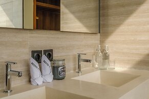 Villa Gaudi Dua by DVH Luxe Retreats 2BR