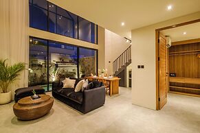 Villa Gaudi Dua by DVH Luxe Retreats 2BR