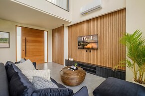 Villa Gaudi Dua by DVH Luxe Retreats 2BR