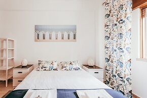Lisbon Gem, Walk to Chiado