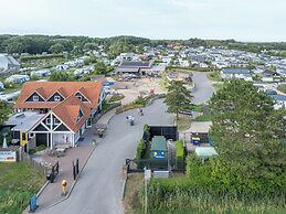 Wonderful Beach Holiday Home for 6