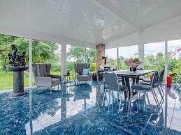 Comfortable House With a Swimming Pool and Sauna