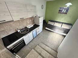 Zaliv Apartments