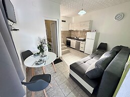Zaliv Apartments