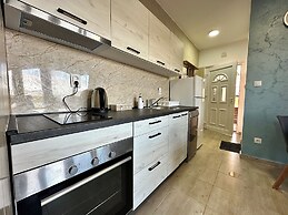 Zaliv Apartments