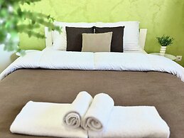 Zaliv Apartments