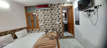 NEW CHANDU INN