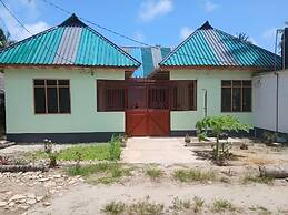 Magogoni Guest House