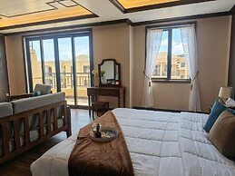 Seaview Garden Hotel & Residences