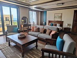 Seaview Garden Hotel & Residences