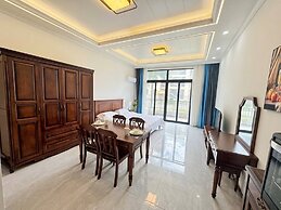 Seaview Garden Hotel & Residences