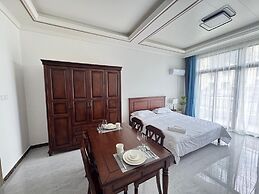 Seaview Garden Hotel & Residences