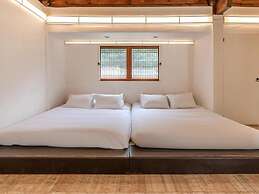 Rakkojae Hahoe Hanok Hotel