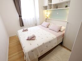 Holiday Home Mirta
