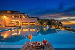 Tiffany With Shared Pool