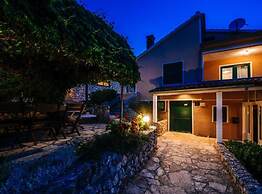 Holiday Home Villa Rokov