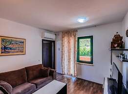 Holiday Home Villa Rokov