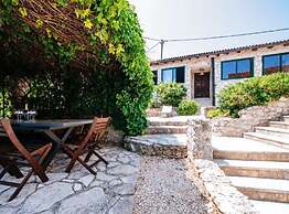 Holiday Home Villa Rokov