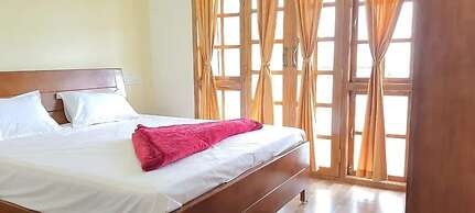 Aristo Clouds King Suite
