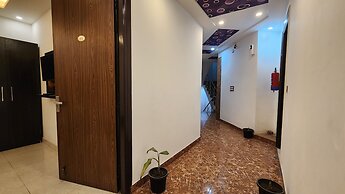 Hotel Silky Palace