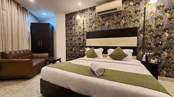 Hotel Silky Palace