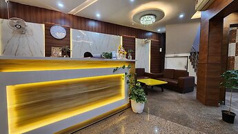 Hotel Silky Palace