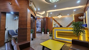 Hotel Silky Palace