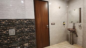 Hotel Silky Palace