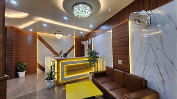 Hotel Silky Palace
