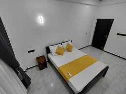 Nilaveli Royal Paradise