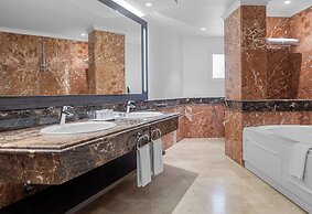 Pickalbatros Golf Luxury Suites