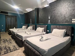 The Great Pyramids View Boutique