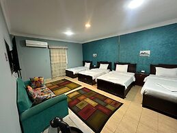 The Great Pyramids View Boutique