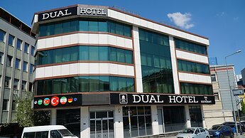 Dual Hotel