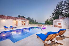 Villa Harmonia