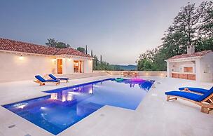 Villa Harmonia