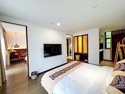 White Magpie Mountain Residence