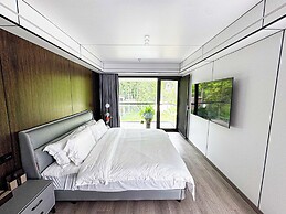 White Magpie Mountain Residence