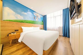 JinglaiHotel SouthBundXintiandi Branch