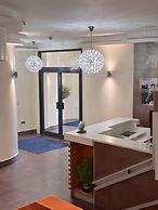 Icon Hotel